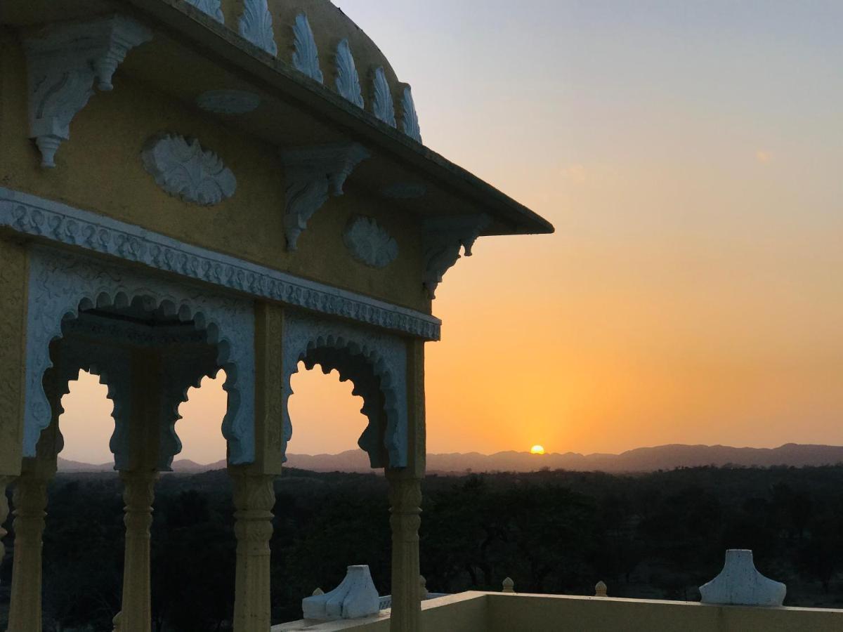 Deogarh Hills A Village Experience Property Kaunthal Esterno foto